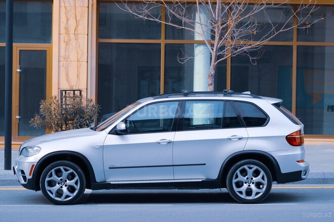 BMW X5 2011, 230,000 km - 3.0 l - Bakı