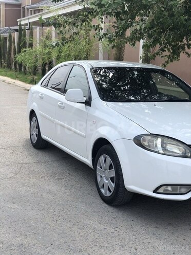 Daewoo Gentra 2014, 260,000 km - 1.5 л - Şirvan