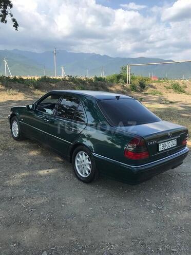 Mercedes C 240 1998, 174,000 km - 2.4 l - Mingəçevir