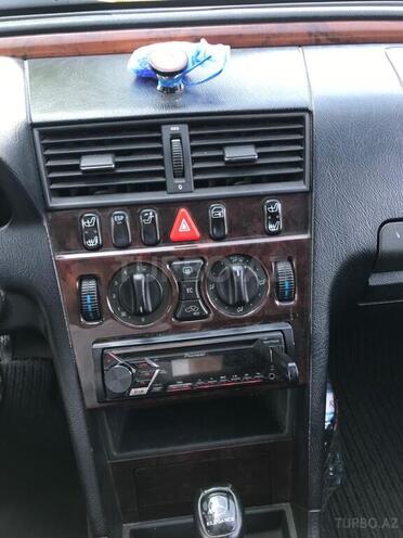 Mercedes C 240 1998, 174,000 km - 2.4 l - Mingəçevir