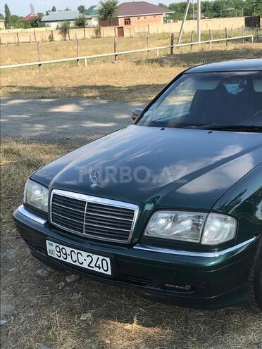 Mercedes C 240 1998, 174,000 km - 2.4 l - Mingəçevir