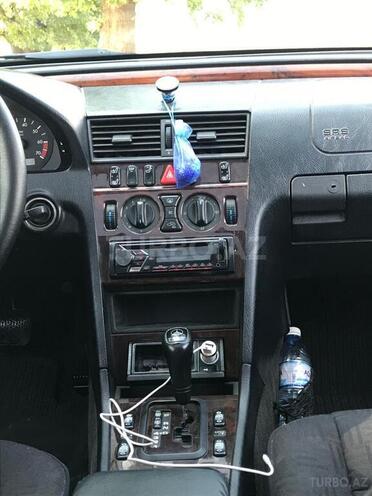 Mercedes C 240 1998, 174,000 km - 2.4 l - Mingəçevir