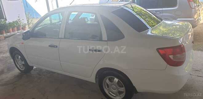 LADA (VAZ) Granta 2013, 162,677 km - 1.6 л - Xudat