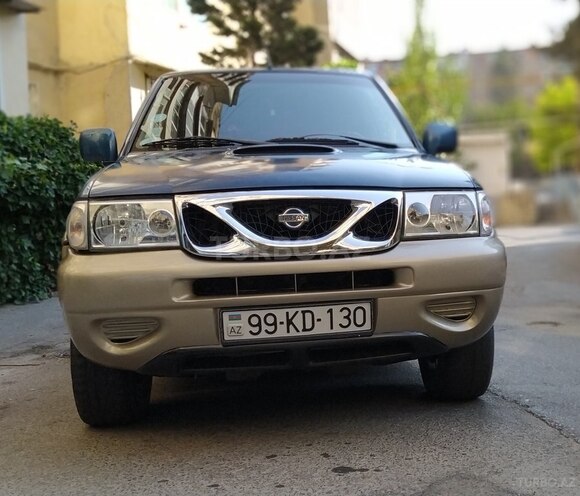 Nissan Terrano 2002, 222,000 km - 2.5 l - Bakı