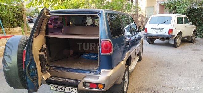 Nissan Terrano 2002, 222,000 km - 2.5 l - Bakı