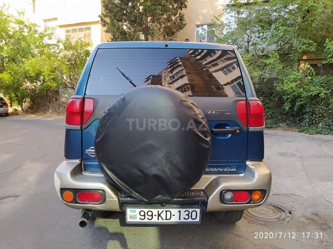 Nissan Terrano 2002, 222,000 km - 2.5 l - Bakı