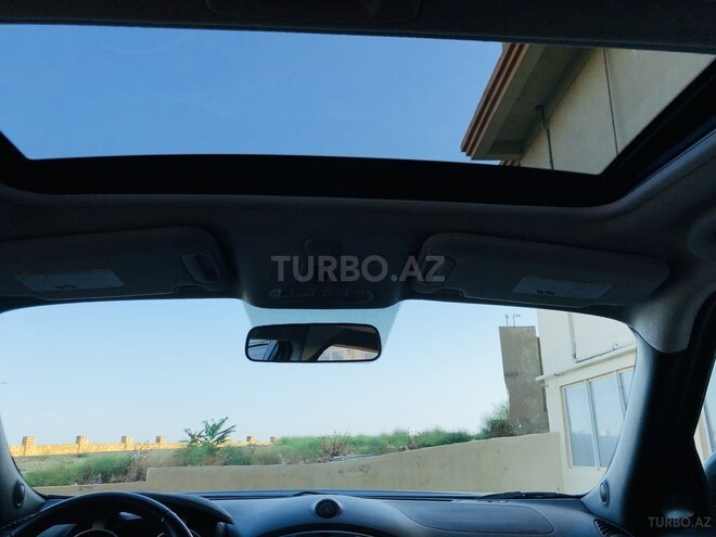 Nissan Juke 2015, 121,000 km - 1.6 l - Bakı