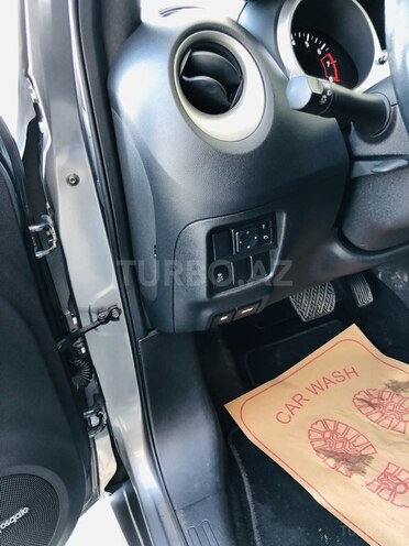 Nissan Juke 2015, 121,000 km - 1.6 l - Bakı
