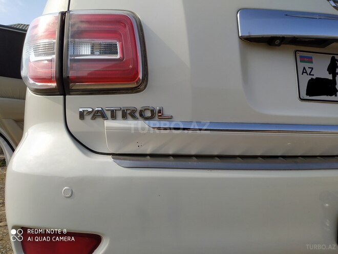 Nissan Patrol 2010, 182,000 km - 5.6 l - Bakı