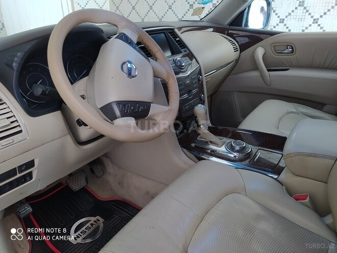 Nissan Patrol 2010, 182,000 km - 5.6 l - Bakı