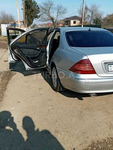 Mercedes  2001, 250,000 km - 4.0 l - Lənkəran