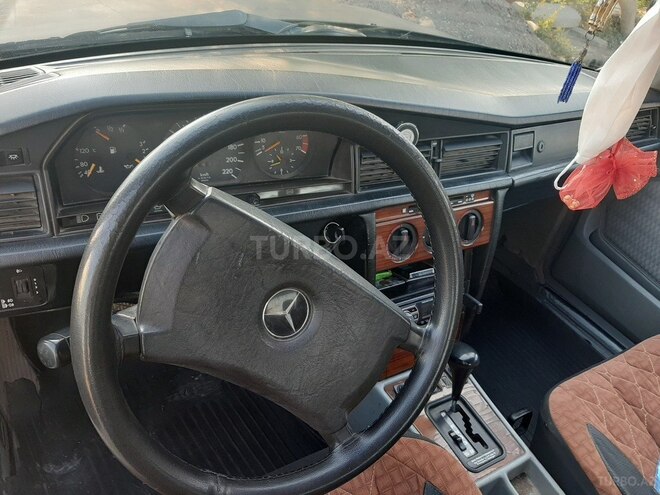 Mercedes 190 1991, 328,000 km - 2.0 л - Xaçmaz