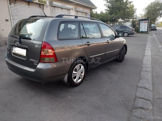 Toyota Corolla 2005, 248,000 km - 1.4 l - Bakı