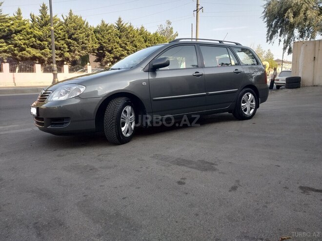 Toyota Corolla 2005, 248,000 km - 1.4 l - Bakı