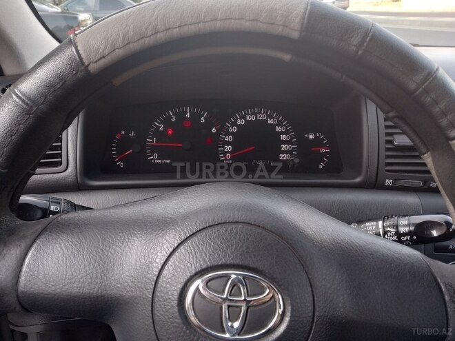 Toyota Corolla 2005, 248,000 km - 1.4 l - Bakı