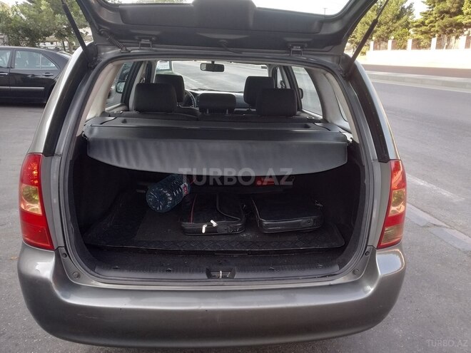 Toyota Corolla 2005, 248,000 km - 1.4 l - Bakı