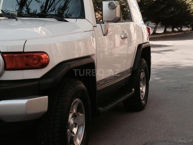 Toyota FJ Cruiser 2008, 170,000 km - 4.0 л - Bakı