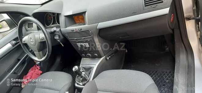 Opel Astra 2006, 213,000 km - 1.3 l - Bakı