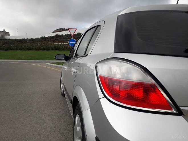 Opel Astra 2006, 200,000 km - 1.3 l - Bakı