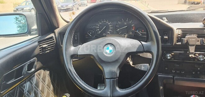 BMW 525 1994, 432,000 km - 2.5 l - Bakı