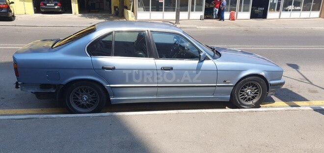 BMW 525 1994, 432,000 km - 2.5 l - Bakı