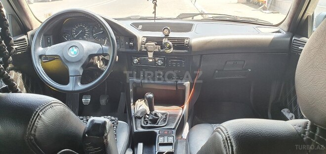 BMW 525 1994, 432,000 km - 2.5 l - Bakı