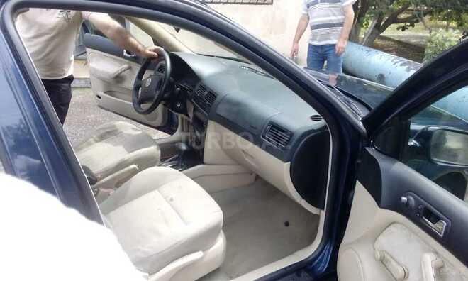 Volkswagen Jetta 2001, 299,000 km - 2.0 l - Bakı