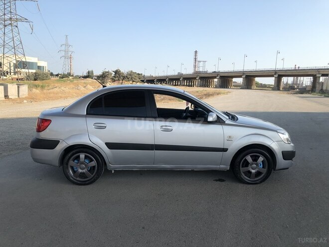 Kia Rio 2006, 323,000 km - 1.5 л - Bakı