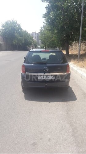 Opel Astra 2006, 178,000 km - 1.3 l - Bakı