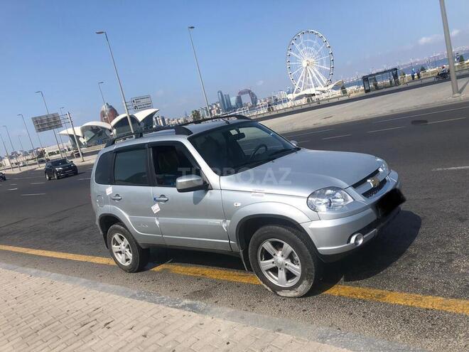 Chevrolet Niva 2015, 26,000 km - 1.7 l - Bakı