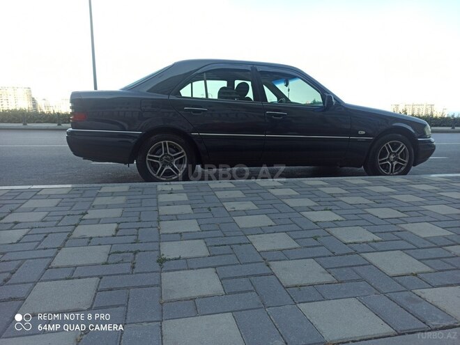 Mercedes C 250 1998, 393,000 km - 2.5 л - Bakı