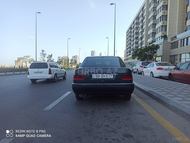 Mercedes C 250 1998, 393,000 km - 2.5 л - Bakı