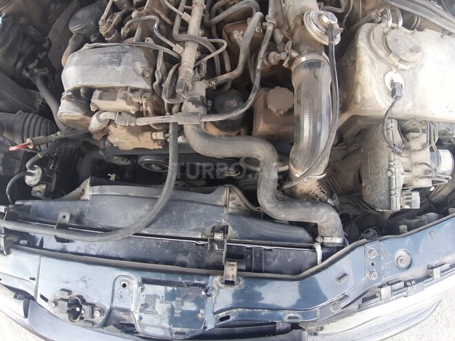 Mercedes C 220 1999, 356,054 km - 2.2 л - Bakı