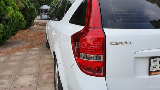 Kia Ceed 2011, 239,000 km - 1.6 l - Goranboy