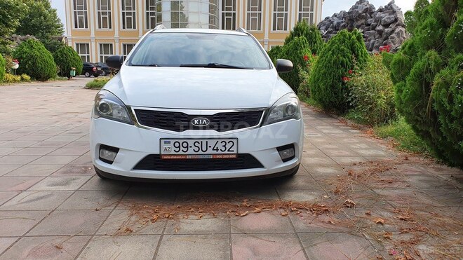 Kia Ceed 2011, 239,000 km - 1.6 l - Goranboy