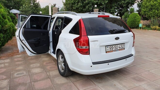 Kia Ceed 2011, 239,000 km - 1.6 l - Goranboy