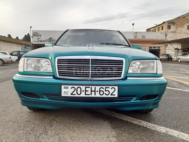 Mercedes C 200 1997, 220,000 km - 2.0 l - Gəncə