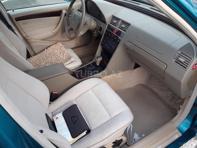 Mercedes C 200 1997, 220,000 km - 2.0 l - Gəncə