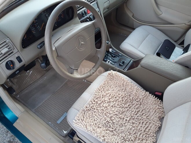 Mercedes C 200 1997, 220,000 km - 2.0 l - Gəncə