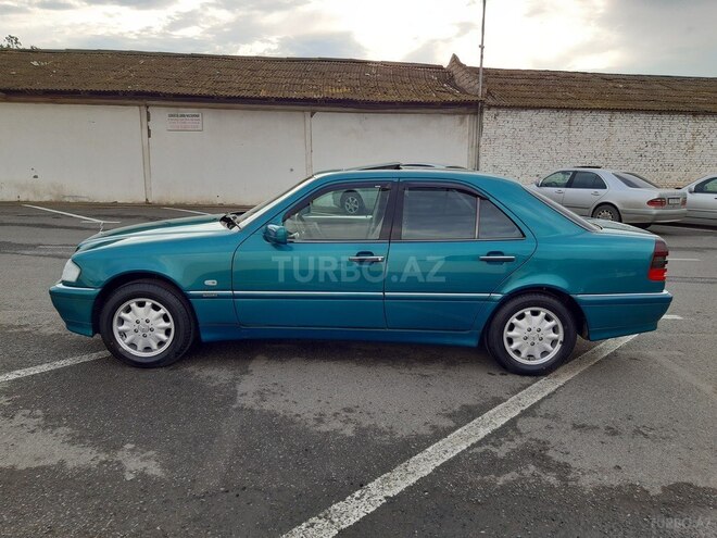 Mercedes C 200 1997, 220,000 km - 2.0 l - Gəncə