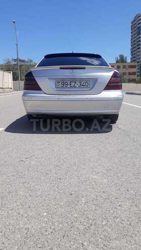 Mercedes E 220 2004, 305,000 km - 2.2 l - Bakı