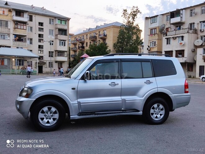 Mitsubishi Pajero 2006, 38,600 km - 3.0 l - Bakı