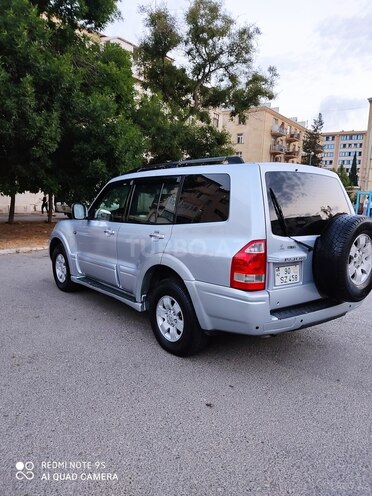 Mitsubishi Pajero 2006, 38,600 km - 3.0 l - Bakı