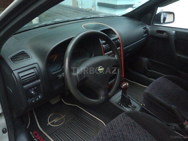 Opel Astra 1998, 330,000 km - 1.6 l - Mingəçevir