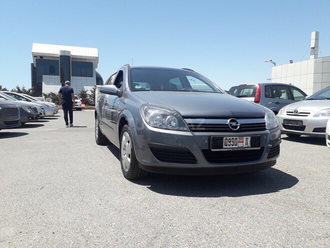 Opel Astra 2006, 140,000 km - 1.4 l - Sumqayıt