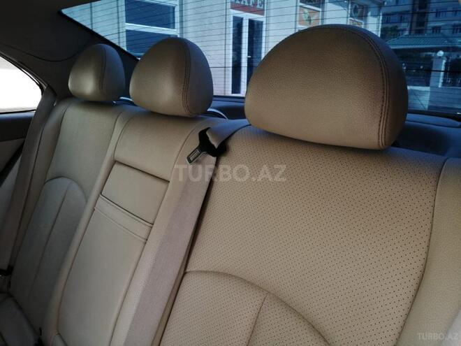 Mercedes E 350 2003, 212,500 km - 3.5 l - Sumqayıt
