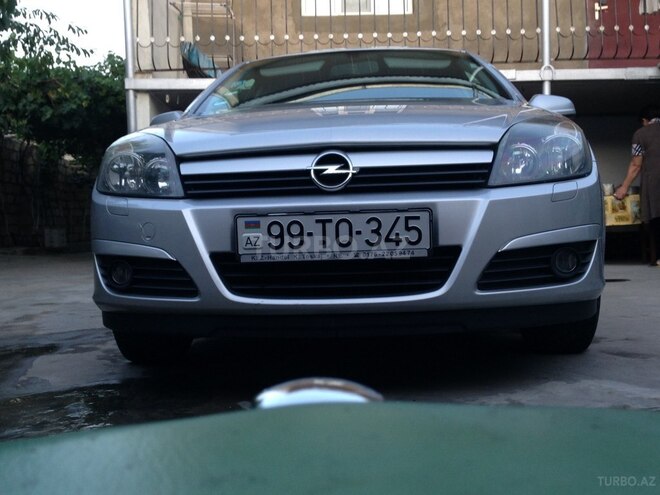 Opel Astra 2005, 170,000 km - 1.4 l - Bakı