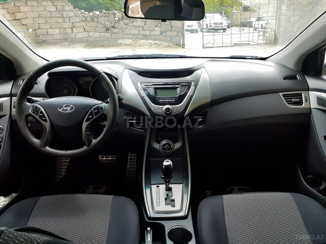 Hyundai Elantra 2013, 184,000 km - 1.8 l - Bakı
