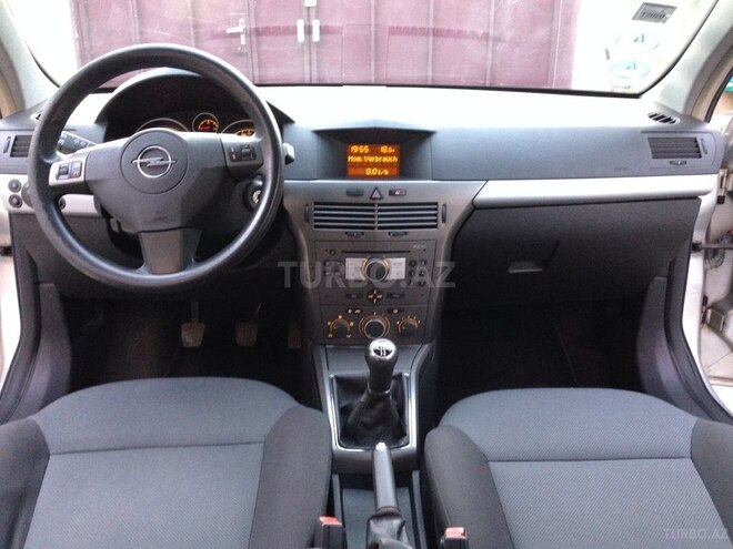 Opel Astra 2005, 170,000 km - 1.4 l - Bakı
