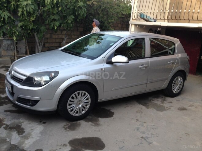 Opel Astra 2005, 170,000 km - 1.4 l - Bakı